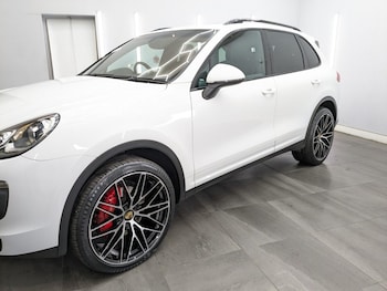 Used Porsche Cayenne 2017 for sale - 78167182: Photo