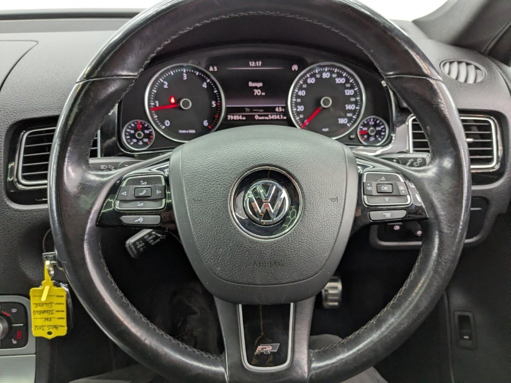 Used Volkswagen Touareg 2015 for sale - 77654548: Photo 38