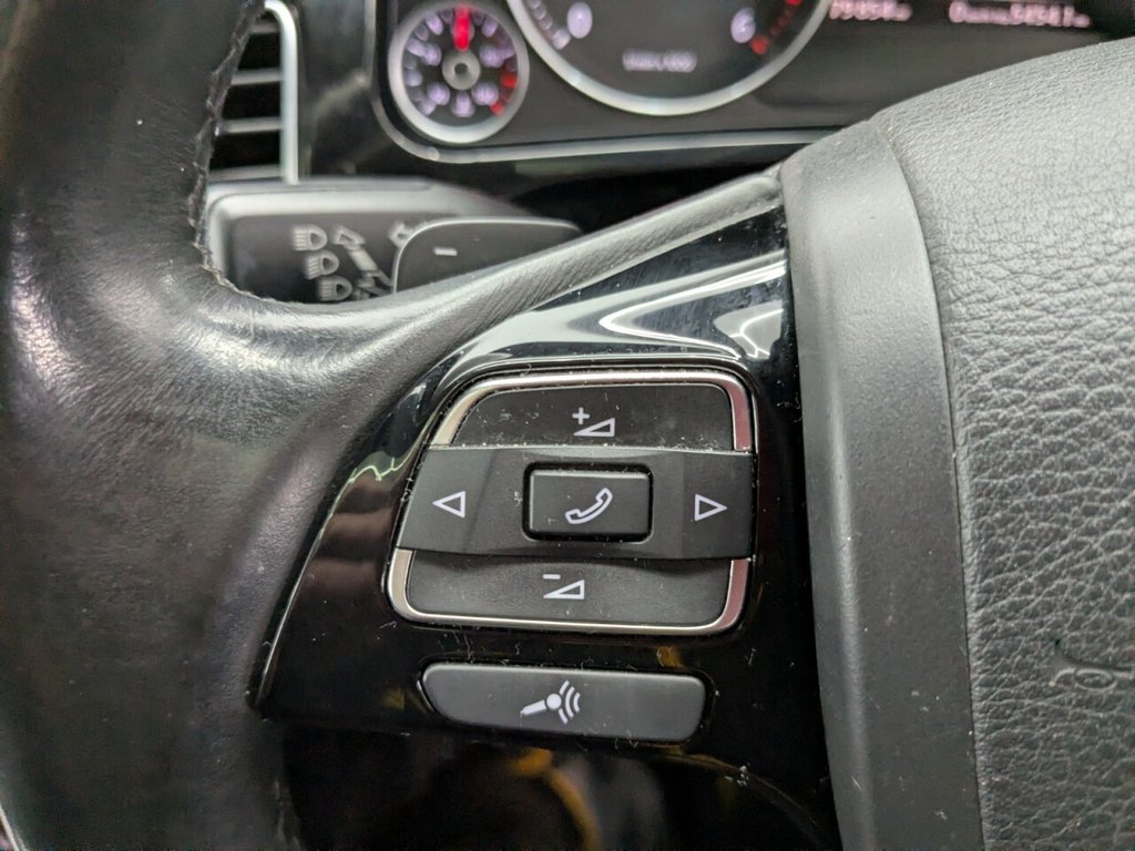 Used Volkswagen Touareg 2015 for sale - 77654548: Photo 41