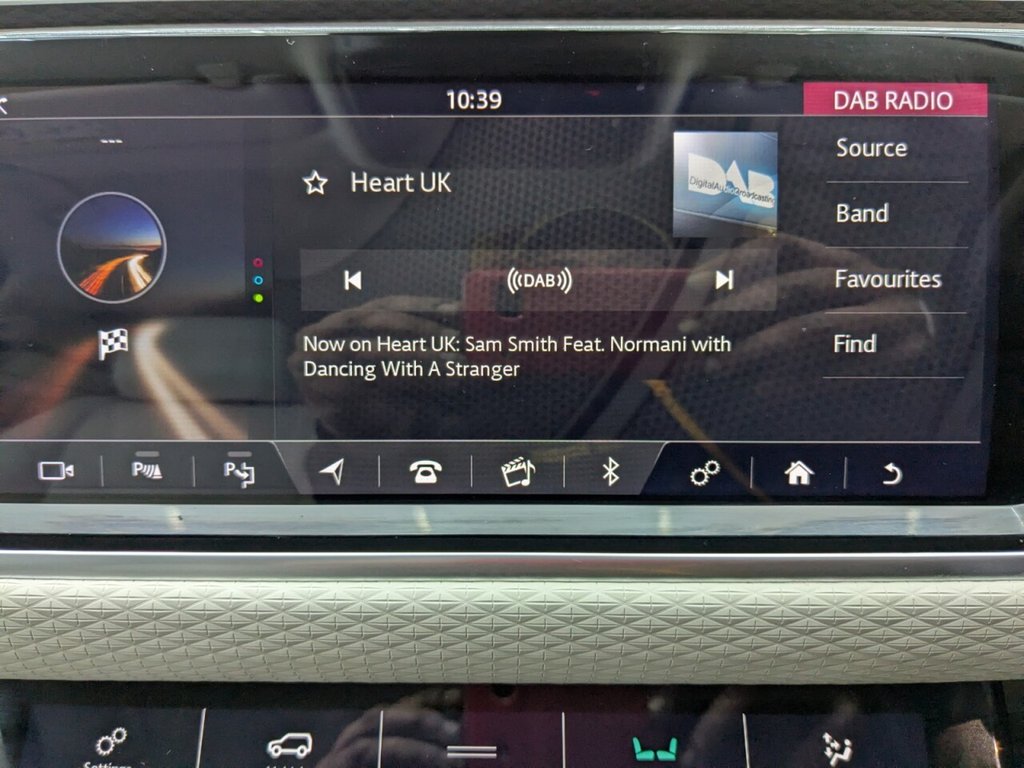 Used Land Rover Range Rover Velar 2018 for sale - 77328490: Photo 30