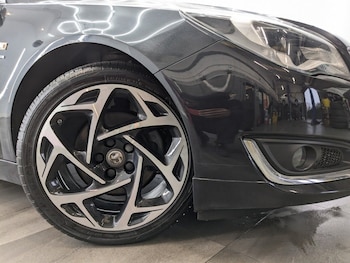 Used Vauxhall Insignia 2015 for sale - 77470608: Photo
