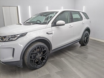 Used Land Rover Discovery Sport 2022 for sale - 78525328: Photo