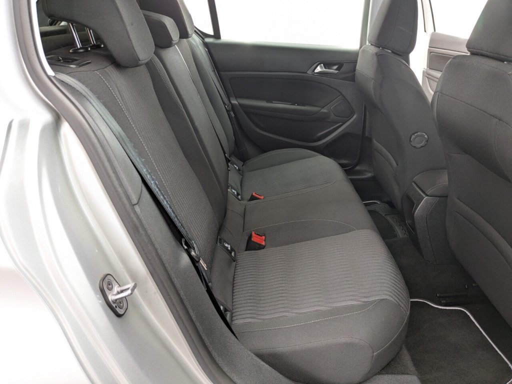 Used Peugeot 308 2016 for sale - 77192895: Photo 12