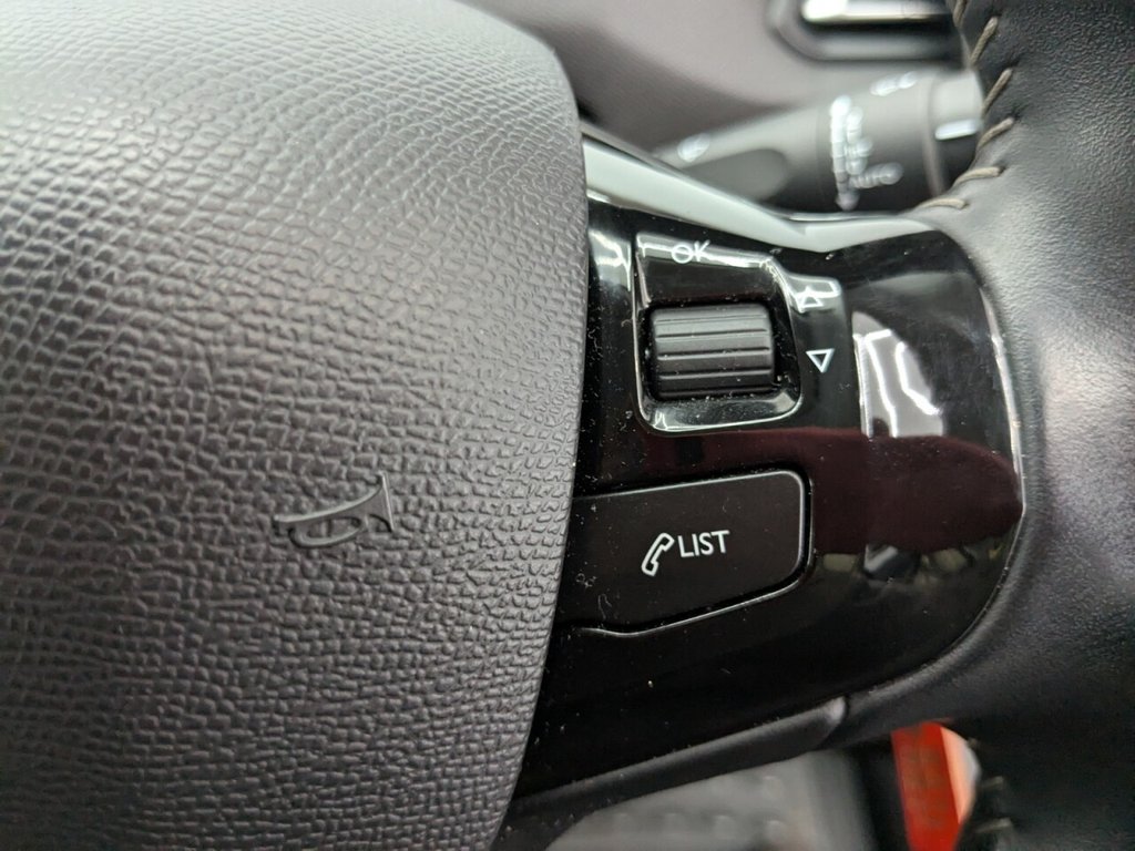 Used Peugeot 308 2016 for sale - 77192895: Photo 33