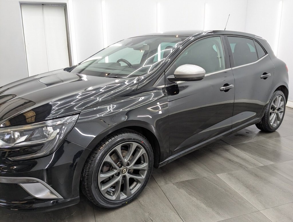 Used Renault Megane 2017 for sale - 77192907: Photo 3
