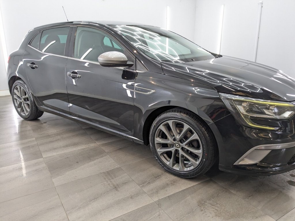 Used Renault Megane 2017 for sale - 77192907: Photo 4