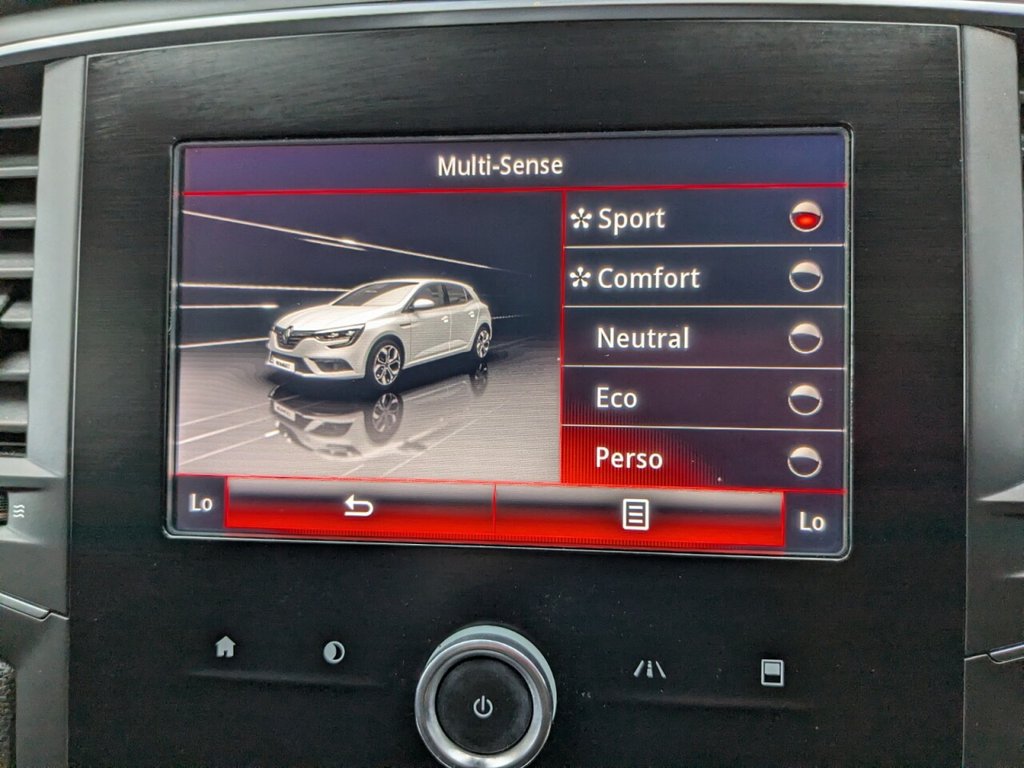 Used Renault Megane 2017 for sale - 77192907: Photo 40