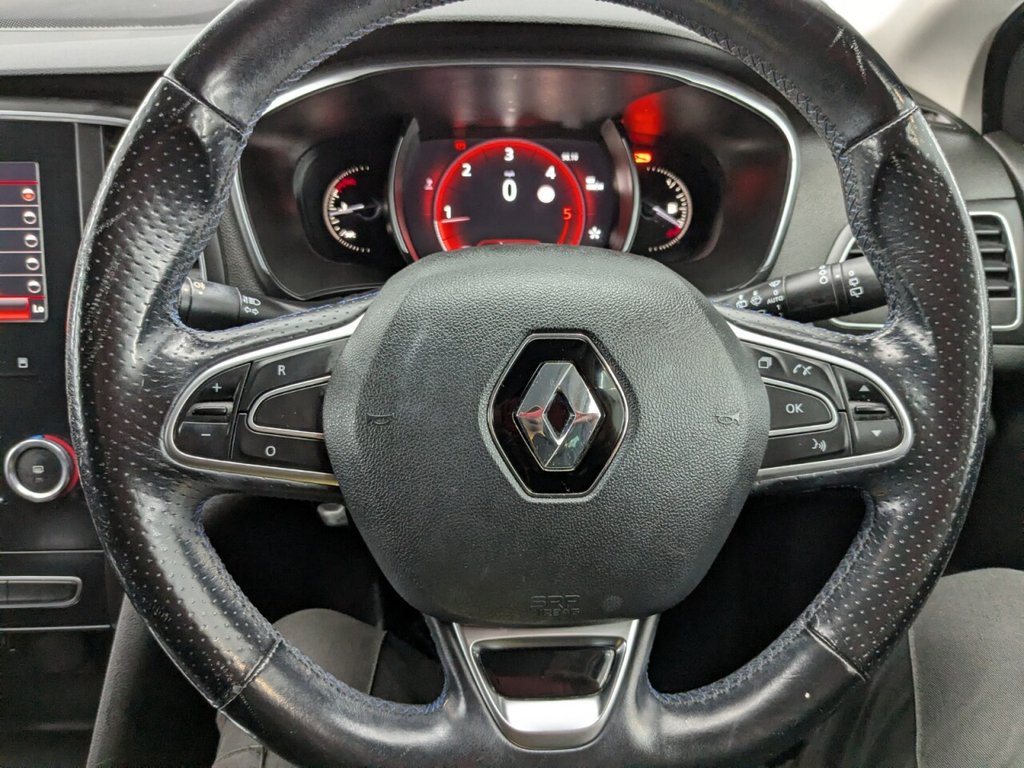 Used Renault Megane 2017 for sale - 77192907: Photo 45