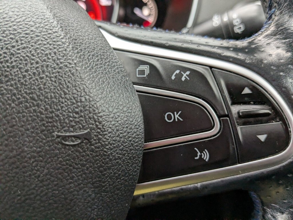 Used Renault Megane 2017 for sale - 77192907: Photo 48