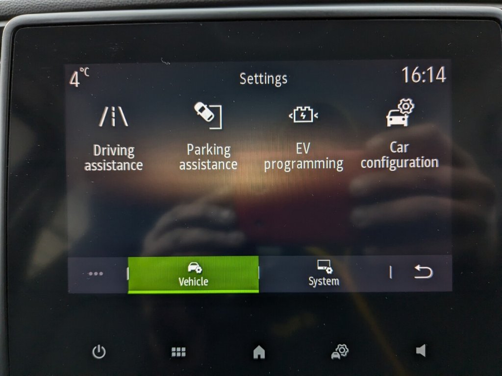 Used Renault Zoe 2020 for sale - 77421980: Photo 30