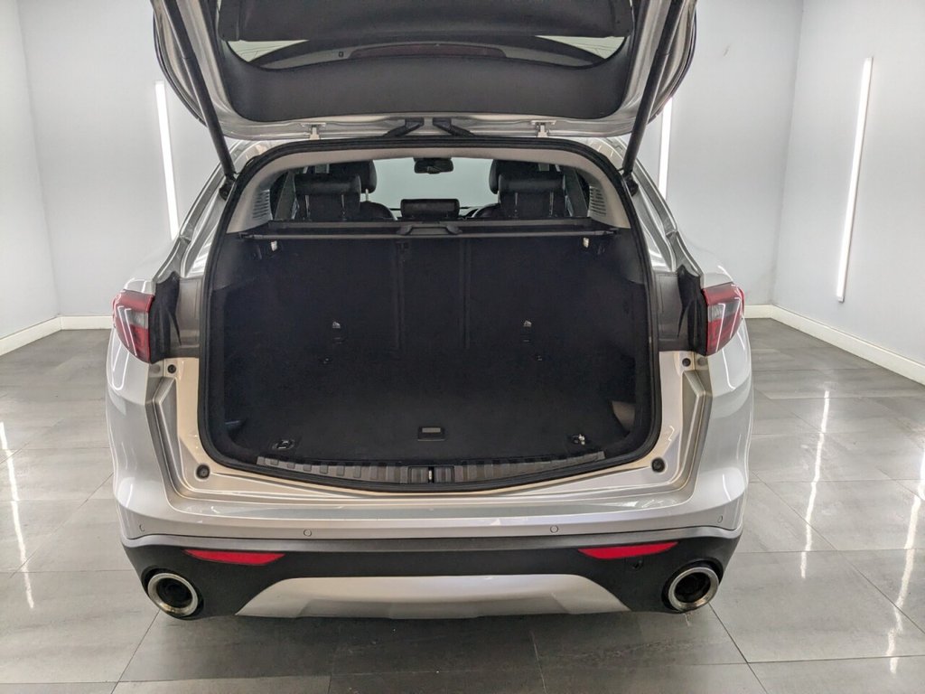 Used Alfa Romeo Stelvio 2019 for sale - 77507180: Photo 14