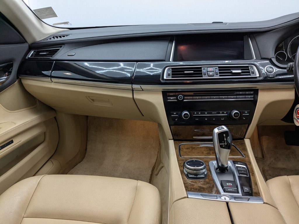 Used BMW 7 Series 2014 for sale - 77192887: Photo 25