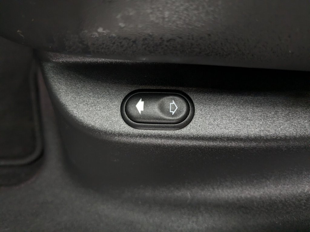 Used Land Rover Range Rover Velar 2019 for sale - 77919555: Photo 13