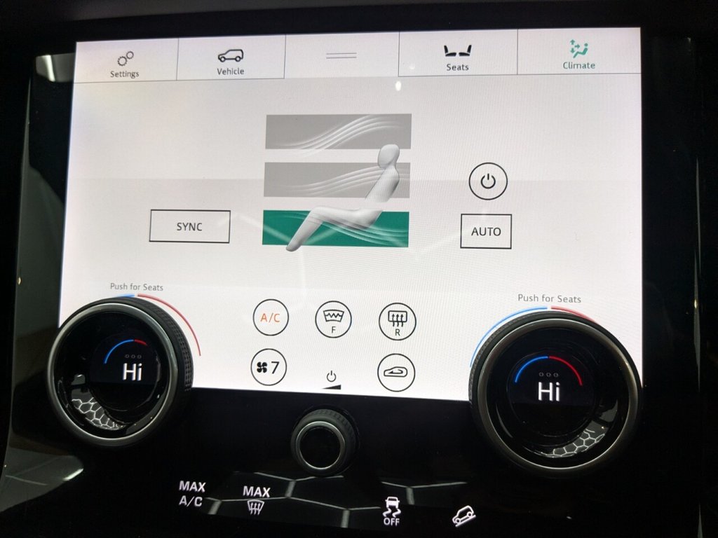 Used Land Rover Range Rover Velar 2019 for sale - 77919555: Photo 25