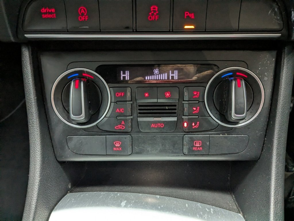 Used Audi Q3 2015 for sale - 77192914: Photo 23