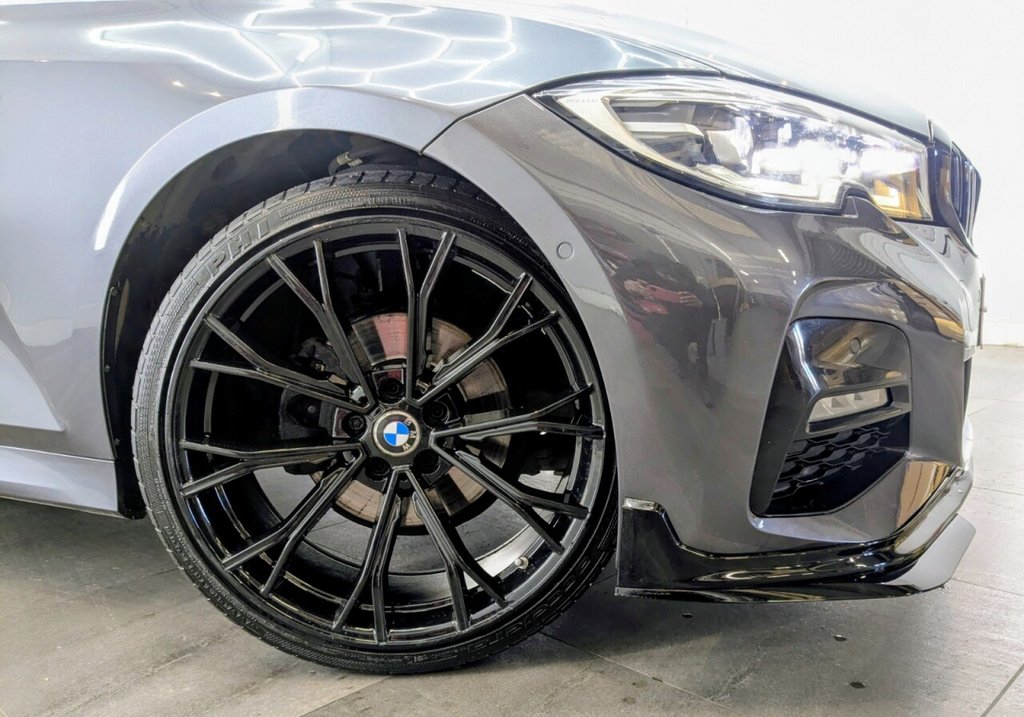 Used BMW 3 Series 2019 for sale - 77654575: Photo 2