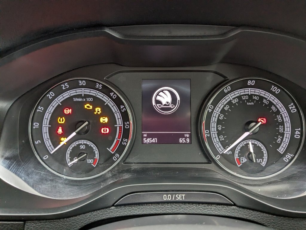 Used Skoda Karoq 2018 for sale - 77192908: Photo 35