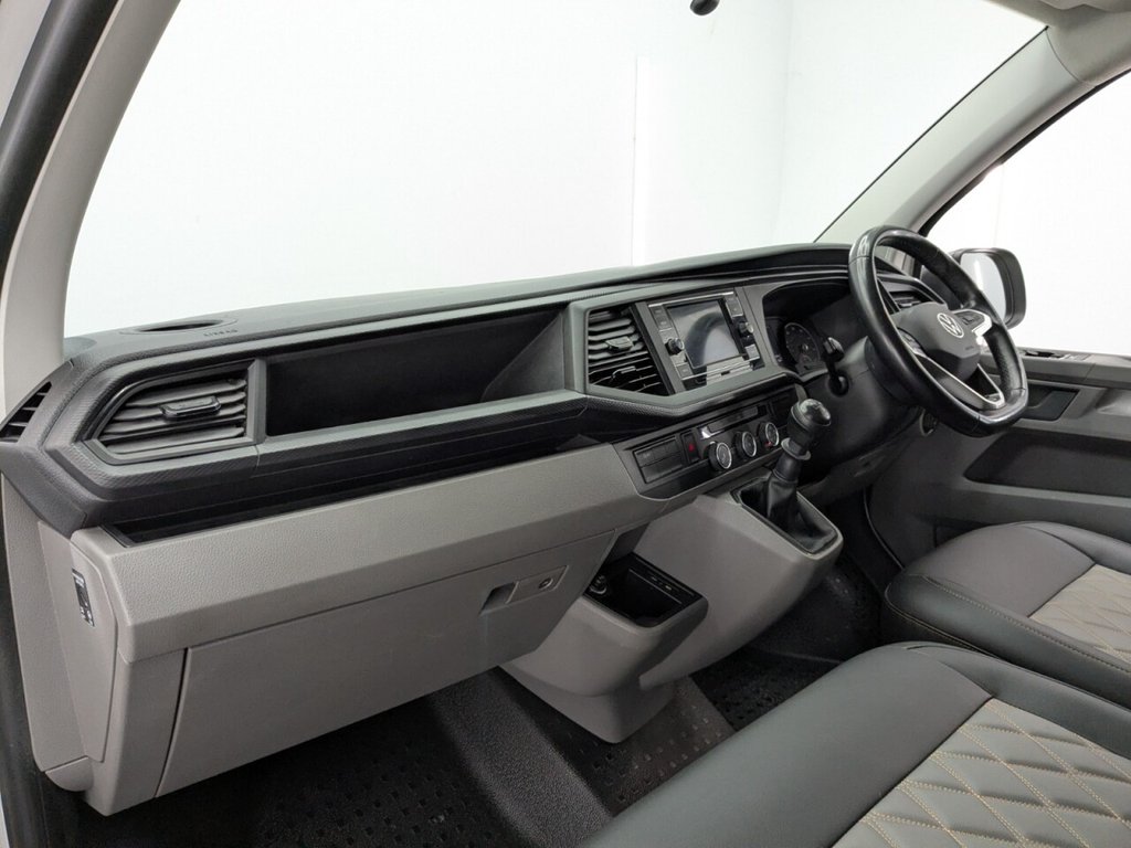 Used Volkswagen Transporter 2022 for sale - 77287534: Photo 17