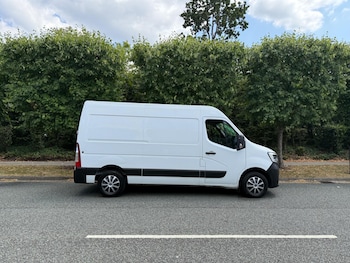 Used Renault Master 2022 for sale - 79075997: Photo