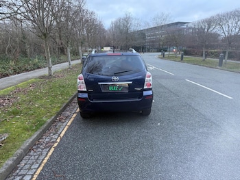 Used Toyota Corolla Verso 2009 for sale - 77358905: Photo