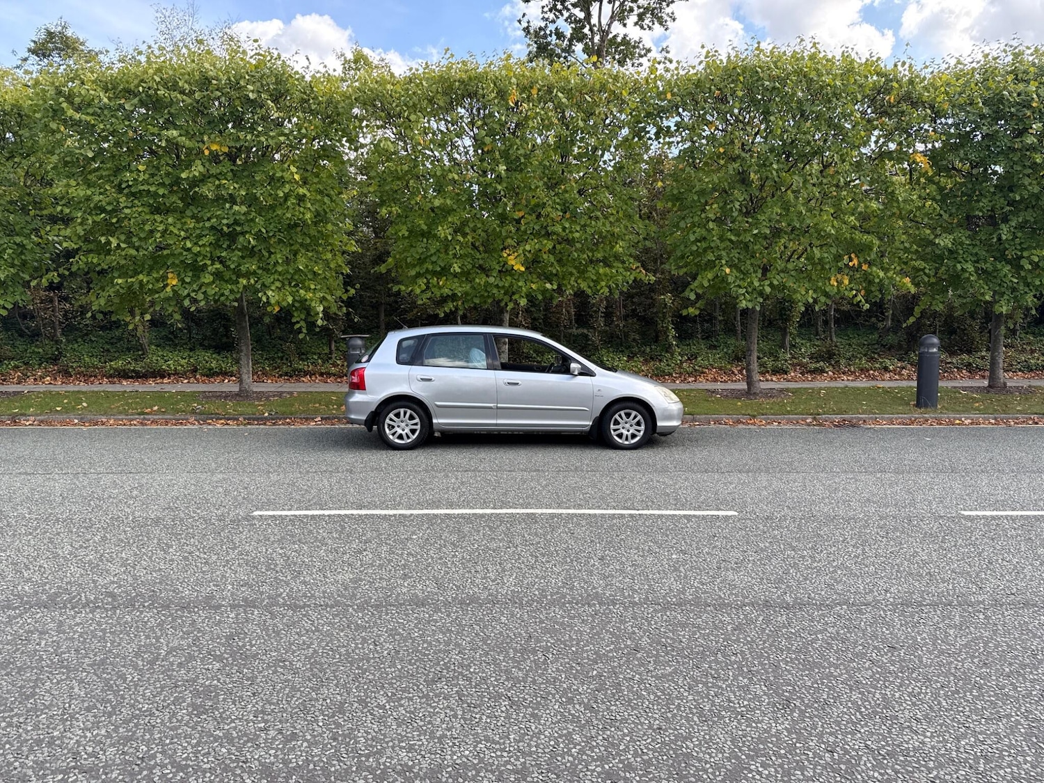 Used Honda Civic 2003 for sale - 75741510: Photo 2