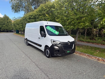Renault Master feature image