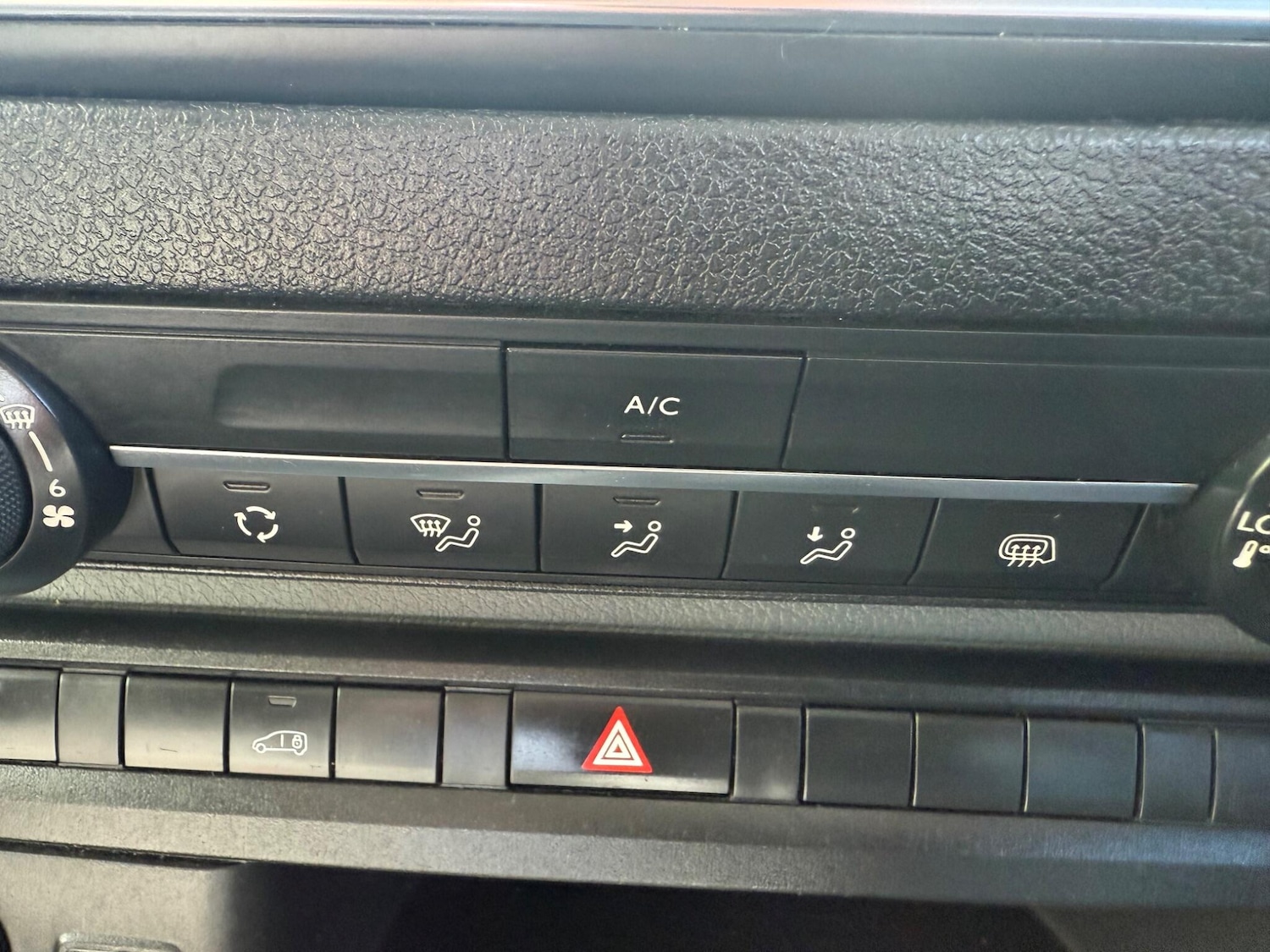 Used Vauxhall Vivaro 2020 for sale - 78020376: Photo 11