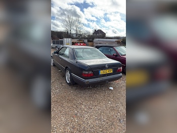Used Mercedes-Benz E Class 1994 for sale - 77657495: Photo