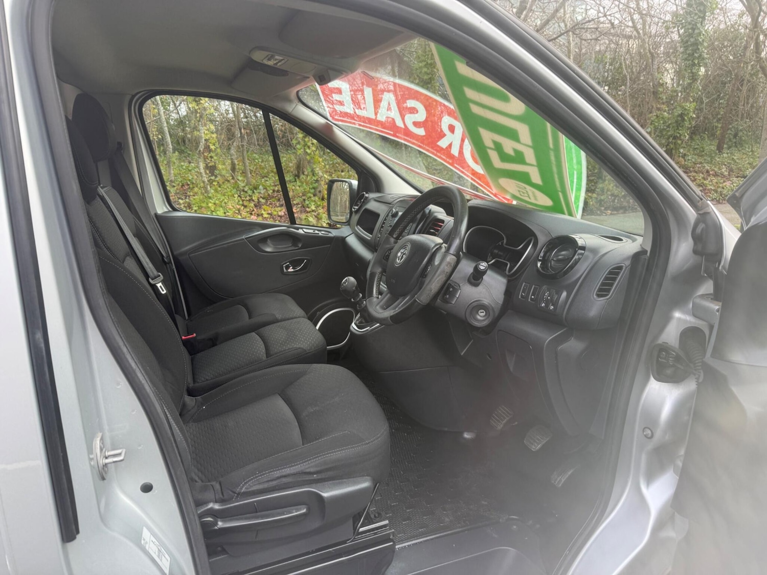 Used Vauxhall Vivaro 2016 for sale - 77358358: Photo 10