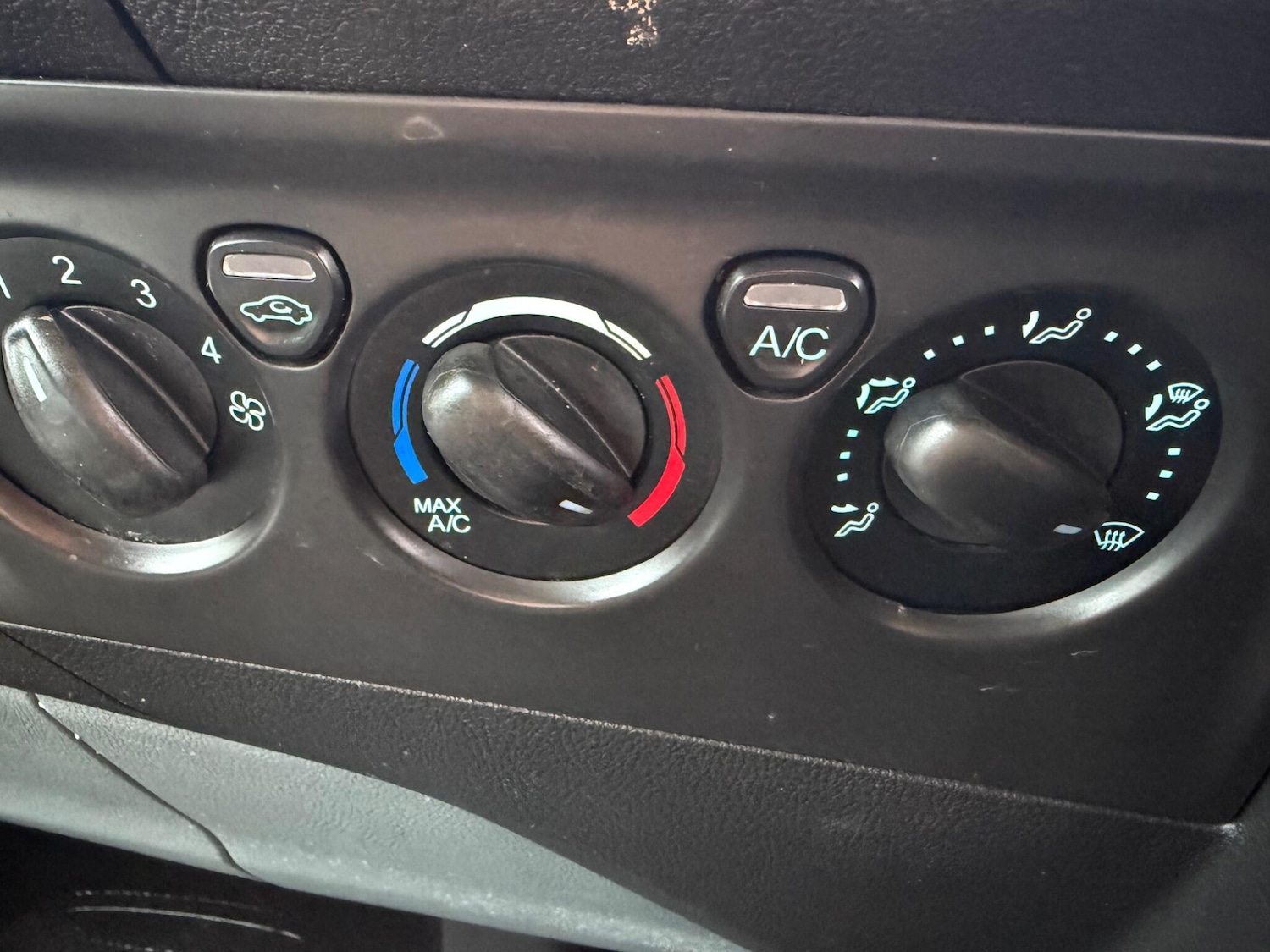 Used Ford Transit Custom for sale - 77216069: Photo 11