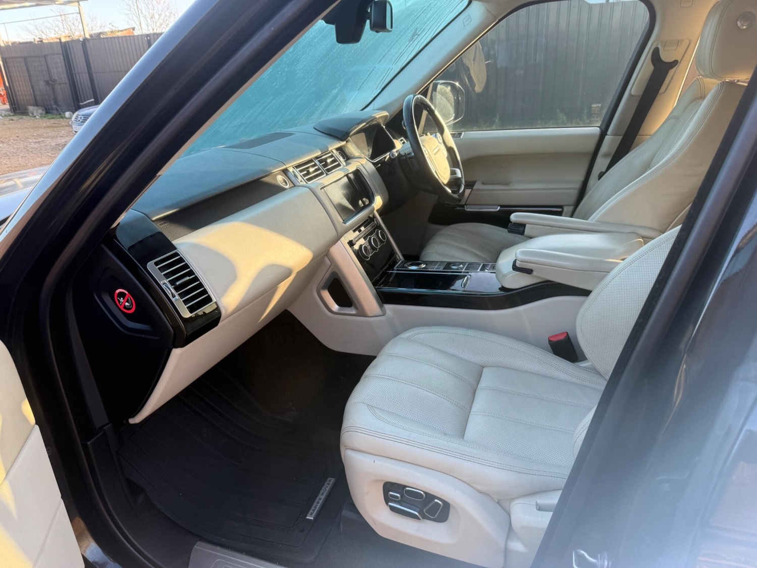 Used Land Rover Range Rover for sale - 76994877: Photo 6