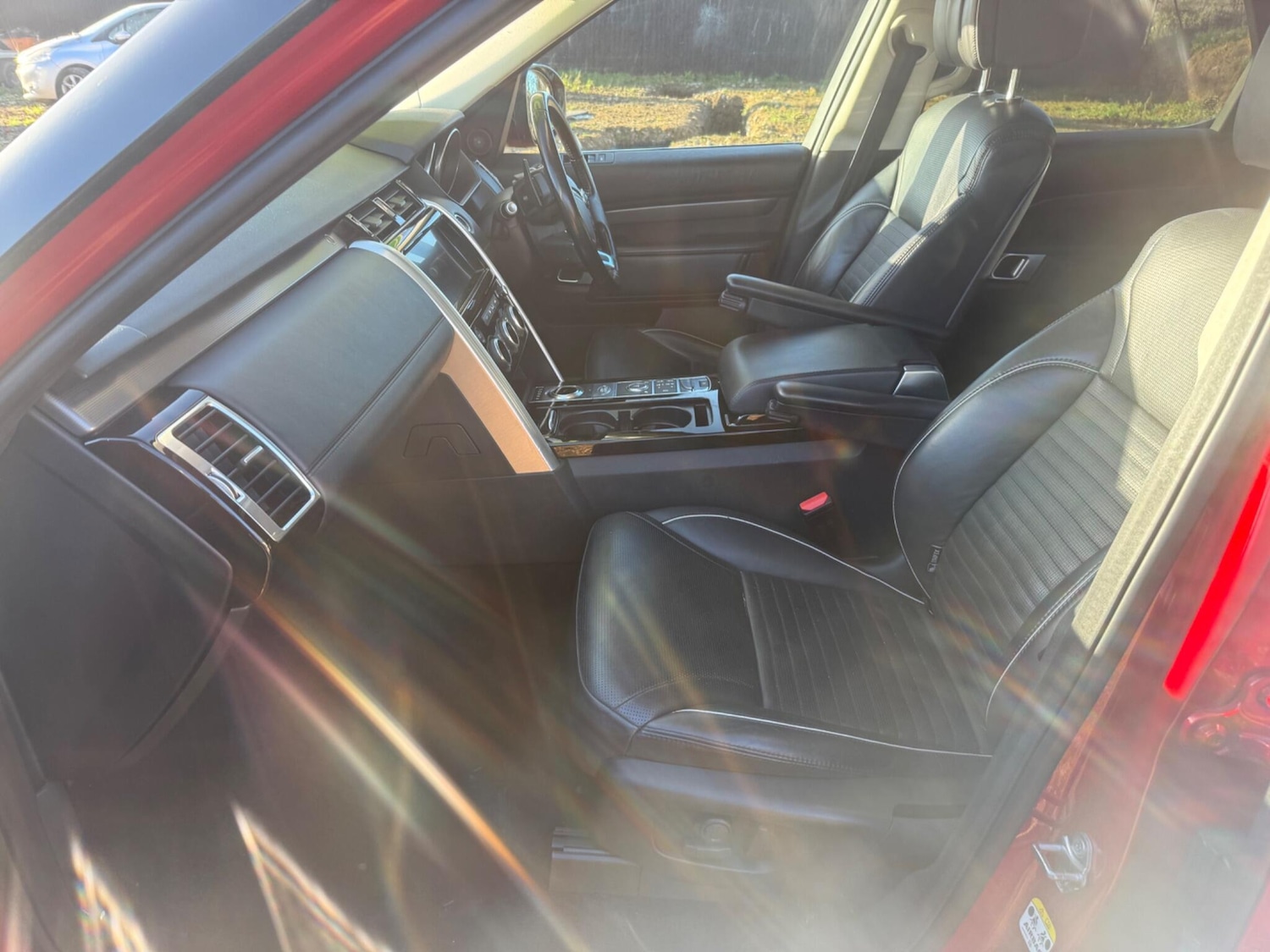 Used Land Rover Discovery 2017 for sale - 76976363: Photo 13