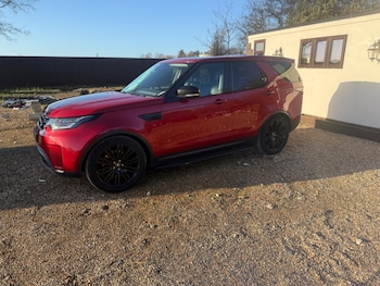 Used Land Rover Discovery 2017 for sale - 76976363: Photo
