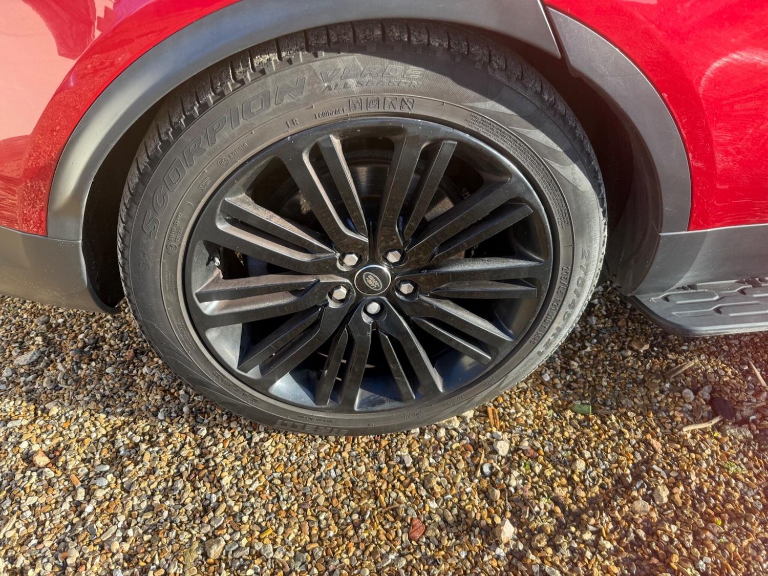 Used Land Rover Discovery 2017 for sale - 76976363: Photo 6