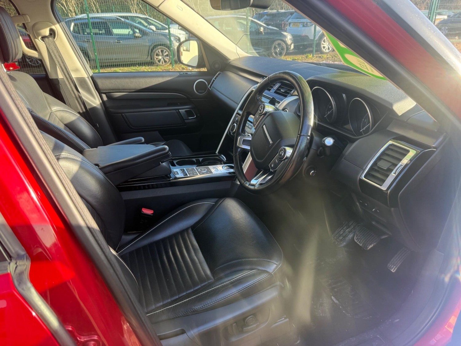 Used Land Rover Discovery 2017 for sale - 76976363: Photo 7