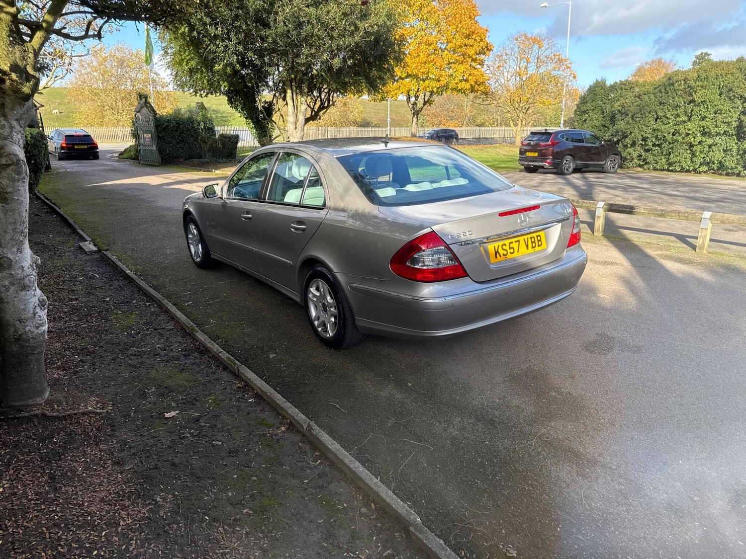 Used Mercedes-Benz E Class 2008 for sale - 76425755: Photo 5