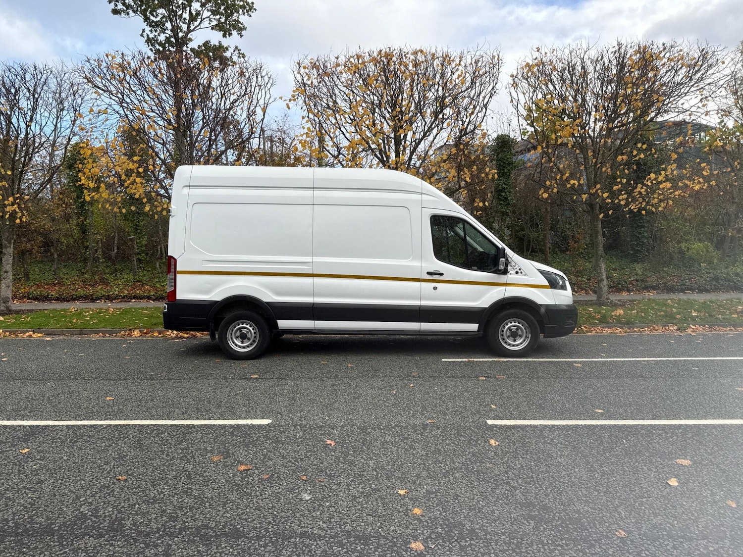 Used Ford Transit for sale - 78205503: Photo 2