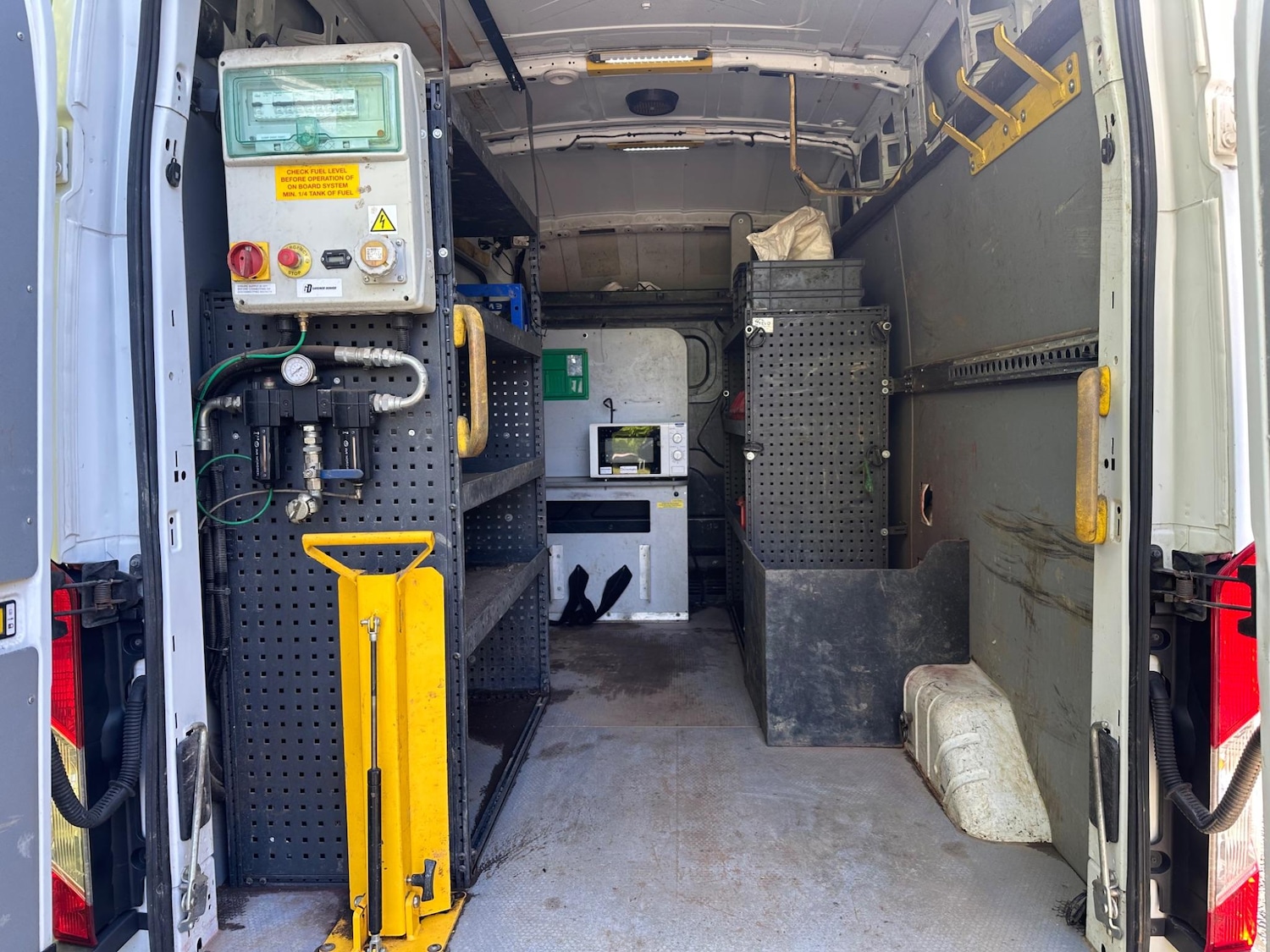Vehicle 14
