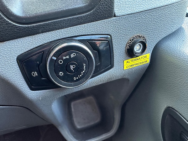 Used Ford Transit 2017 for sale - 74465548: Photo 19