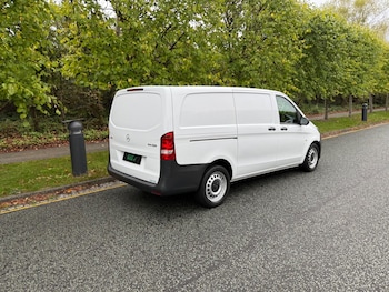 Used Mercedes-Benz Vito 2017 for sale - 76260026: Photo 3