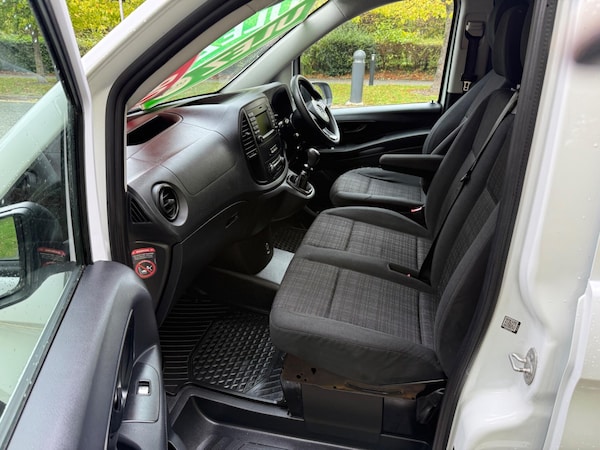 Used Mercedes-Benz Vito 2017 for sale - 76260026: Photo 9