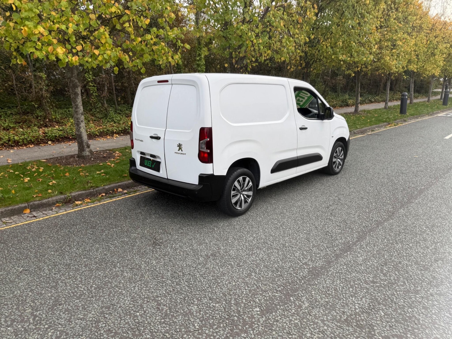 Used Peugeot Partner 2019 for sale - 76989642: Photo 3