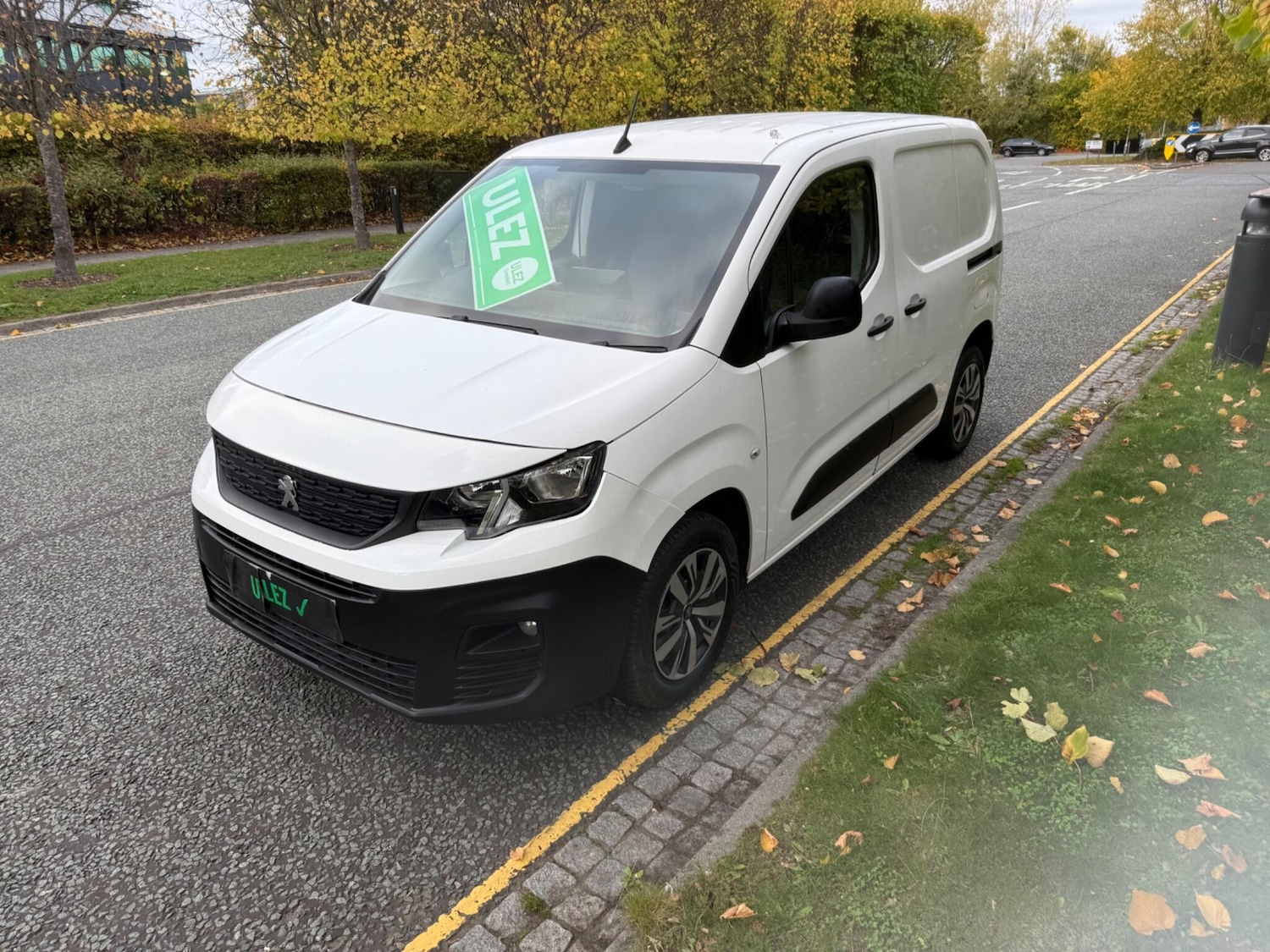 Used Peugeot Partner 2019 for sale - 76989642: Photo 7