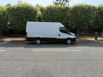 Used Iveco Daily 2017 for sale - 79677125: Photo