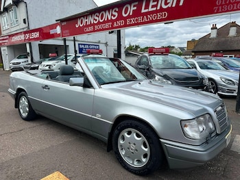 Used Mercedes-Benz E Class 1995 for sale - 79279601: Photo
