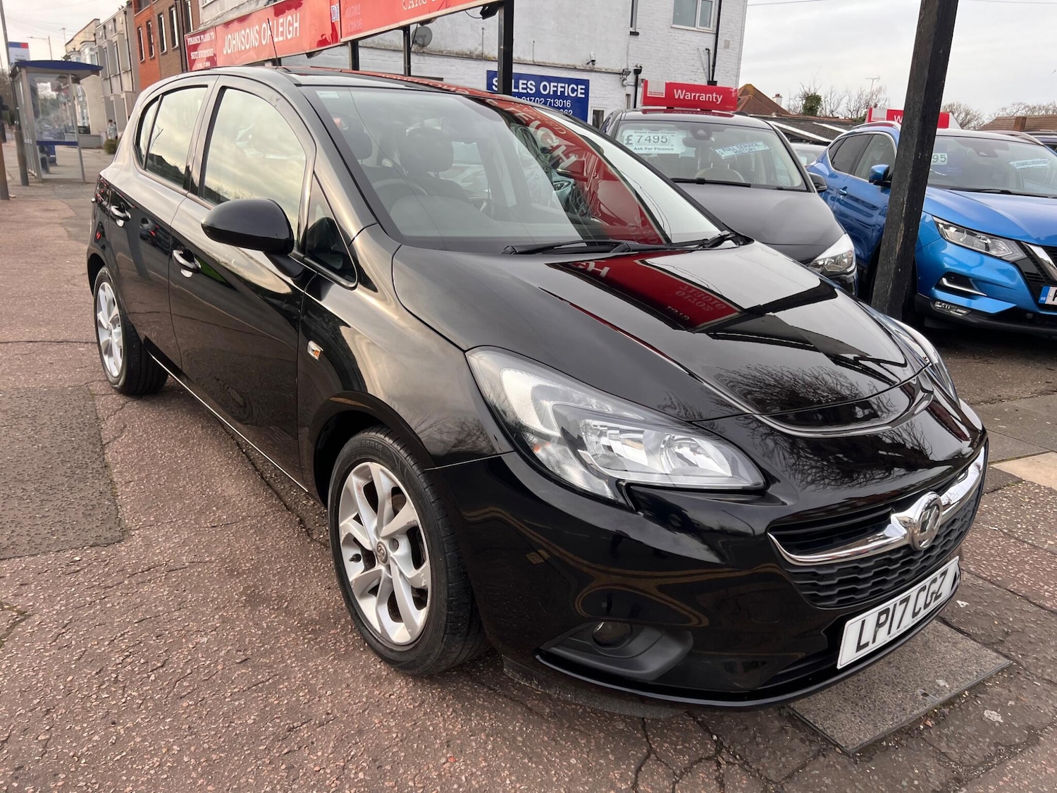 Used Vauxhall Corsa 2017 for sale - 78072965: Photo 2