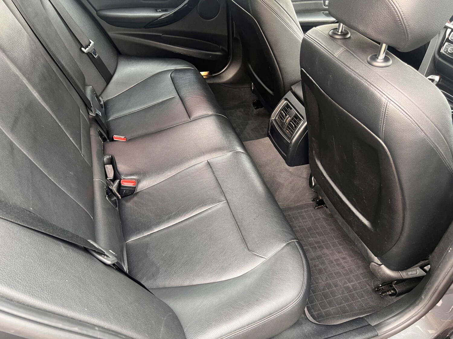 Used BMW 3 Series 2015 for sale - 78072787: Photo 23