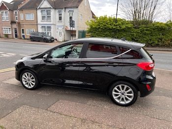 Used Ford Fiesta 2019 for sale - 78101251: Photo