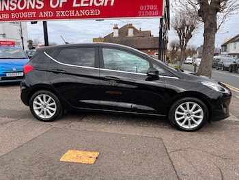 Used Ford Fiesta 2019 for sale - 78101251: Photo