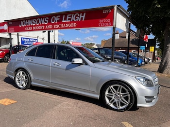Used Mercedes-Benz C Class 2014 for sale - 79452438: Photo